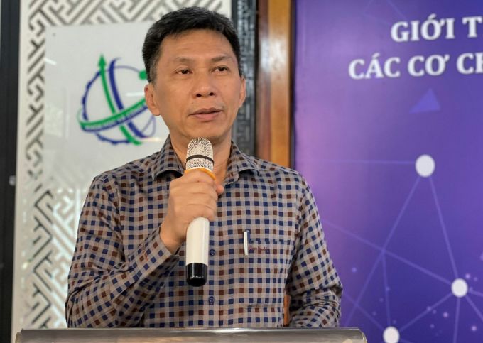 Giám đốc Sở Khoa học và Công nghệ TP HCM Nguyễn Việt Dũng chia sẻ cơ chế hoạt động của Sihub sáng 11/10. Ảnh: Hà An