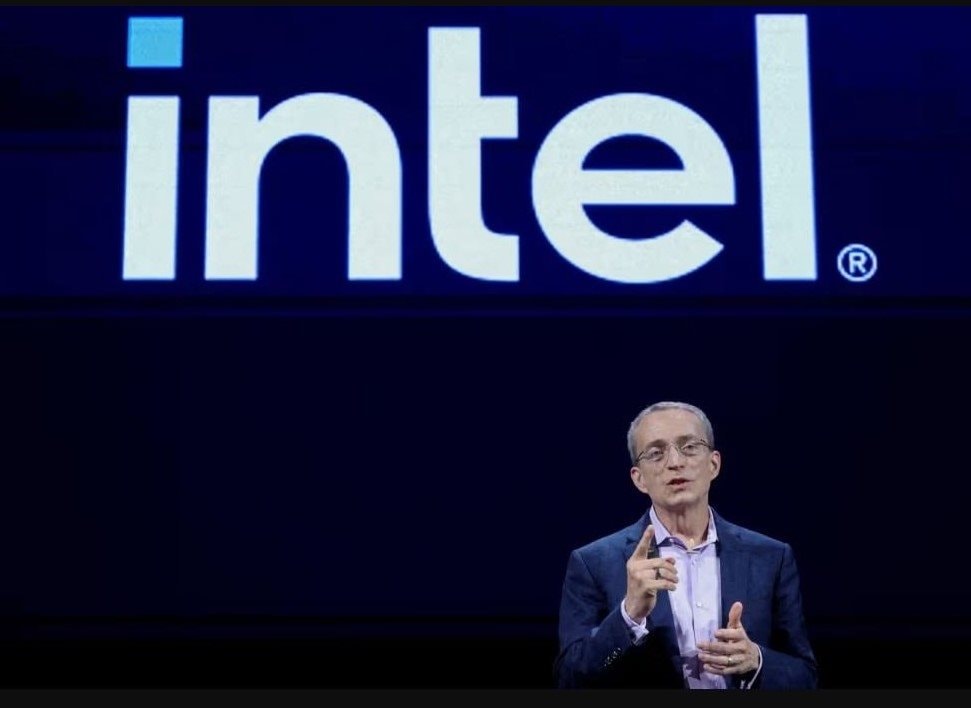 Lần đầu tiên sau 25 năm, Intel bị loại khỏi Dow Jones và thay thế bằng Nvidia, vốn là startup từng bị chính tập đoàn cười nhạo cách đây 19 năm- Ảnh 4.